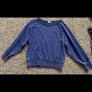 Size small crew neck sweatshirt